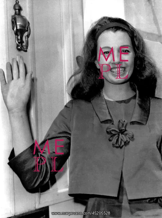 : Christine Keeler smiles and waves at her ? : Christine Keeler smiles and waves at her ?