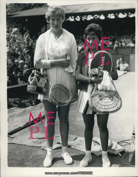: Christine Truman and Yola Ramirez at Wimbledon : Christine Truman and Yola Ramirez at Wimbledon