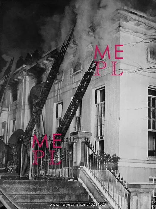 : Christmas Eve fire at the White House West ? : Christmas Eve fire at the White House West ?