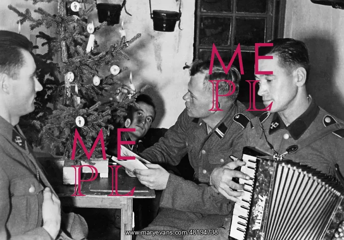 : Christmas of the Waffen-SS on the front, 1942 : Christmas of the Waffen-SS on the front, 1942