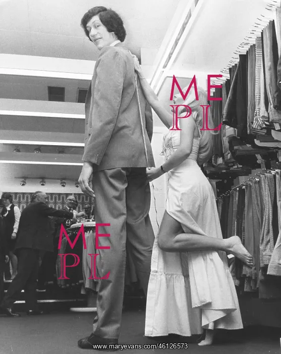 : Christopher Greener 1943- 3rd Tallest British Man : Christopher Greener 1943- 3rd Tallest British Man