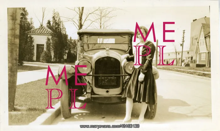  : Chrysler Vintage Car