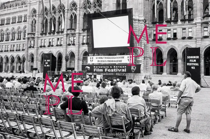  : Cinema festival