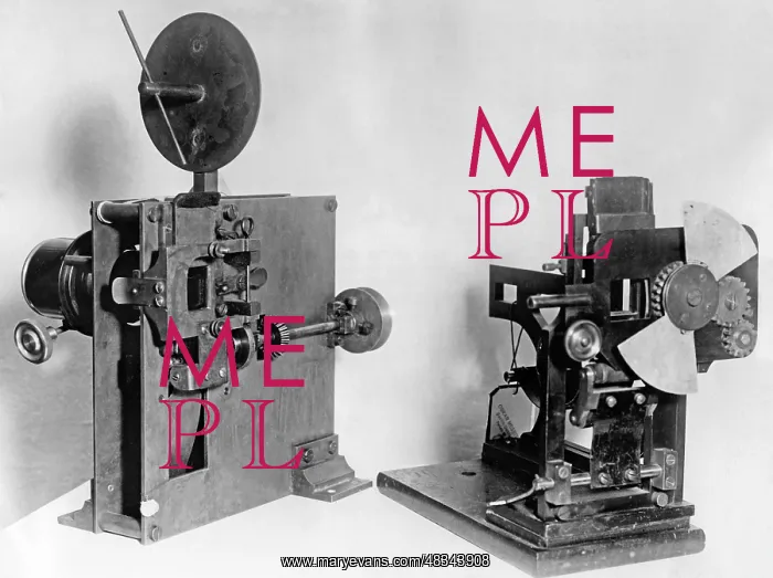 : Cinematographs, 1895 : Cinematographs, 1895
