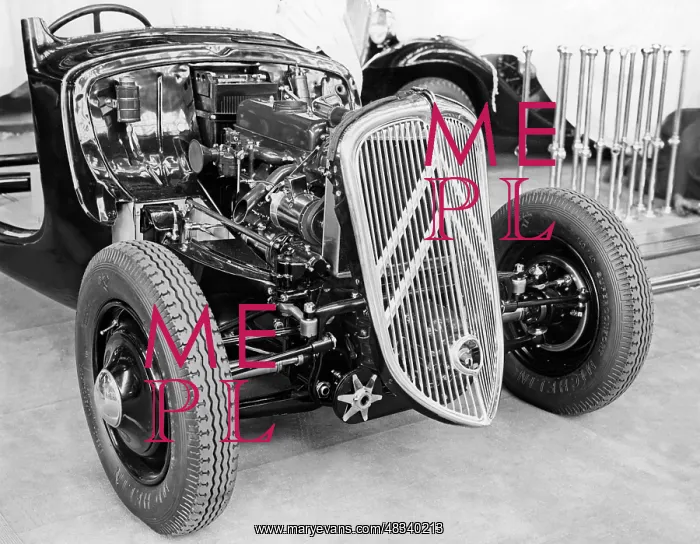 : Citroen Traction Avant, 1934 : Citroen Traction Avant, 1934
