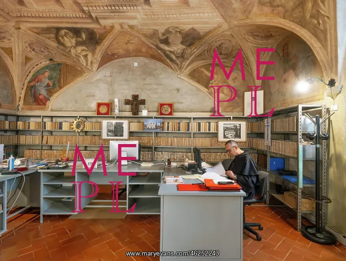 : Citta di Vitta office, Santa Croce, Florence, Tuscany, Italy : Citta di Vitta office, Santa Croce, Florence, Tuscany, Italy