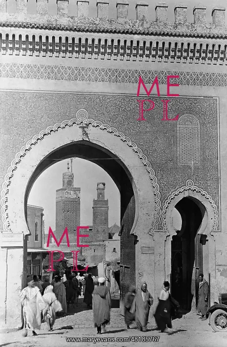 : City gate of Fez, 1937 : City gate of Fez, 1937