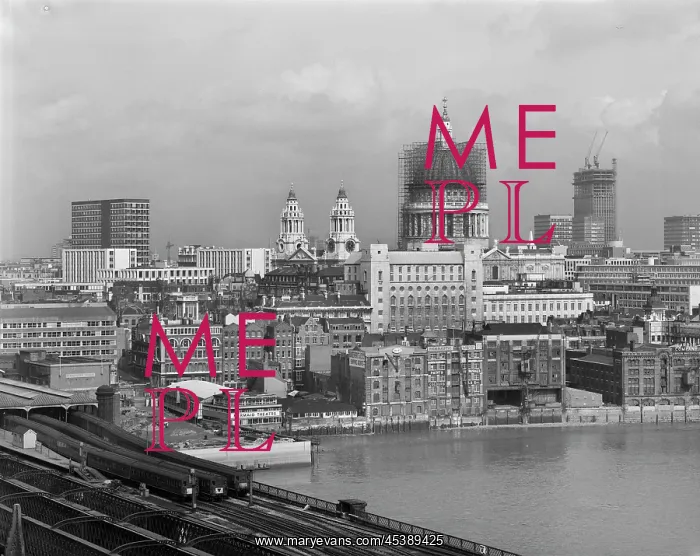 : City of London : City of London