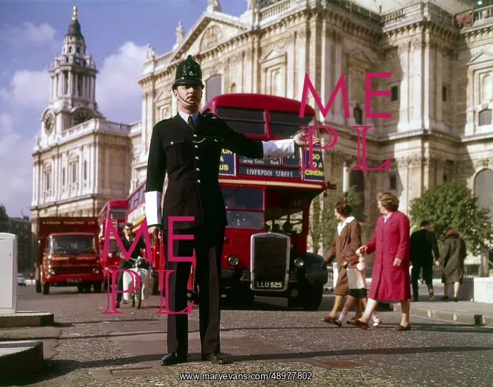 : City of London Policeman : City of London Policeman