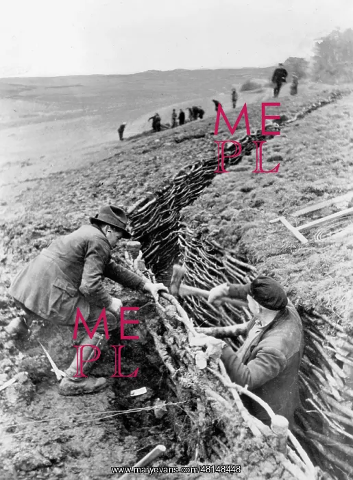 : Civilians building fortifications, 1945 : Civilians building fortifications, 1945