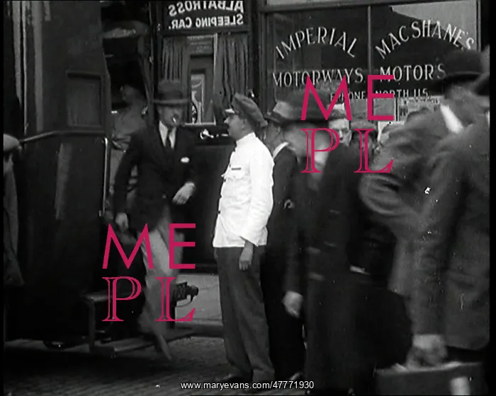 : Civilians Disembarking From A Bus on the Streets : Civilians Disembarking From A Bus on the Streets