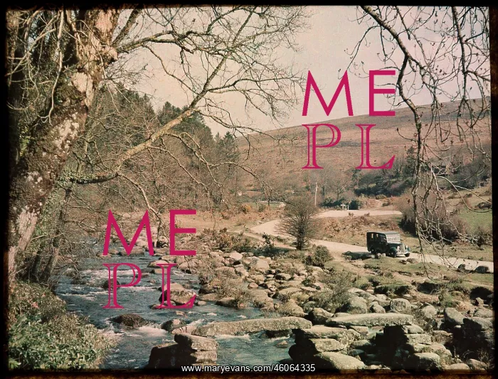 : Clapper Bridge, Dartmeet, Widecombe in the Moor, Devon : Clapper Bridge, Dartmeet, Widecombe in the Moor, Devon