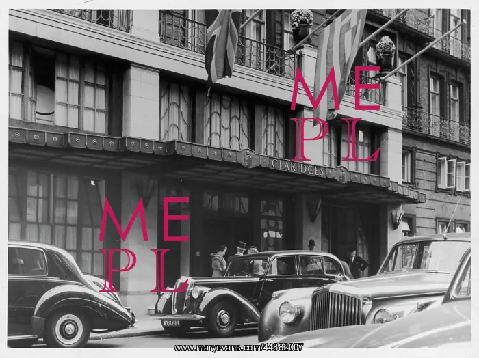 : CLARIDGES HOTEL 1940S : CLARIDGES HOTEL 1940S