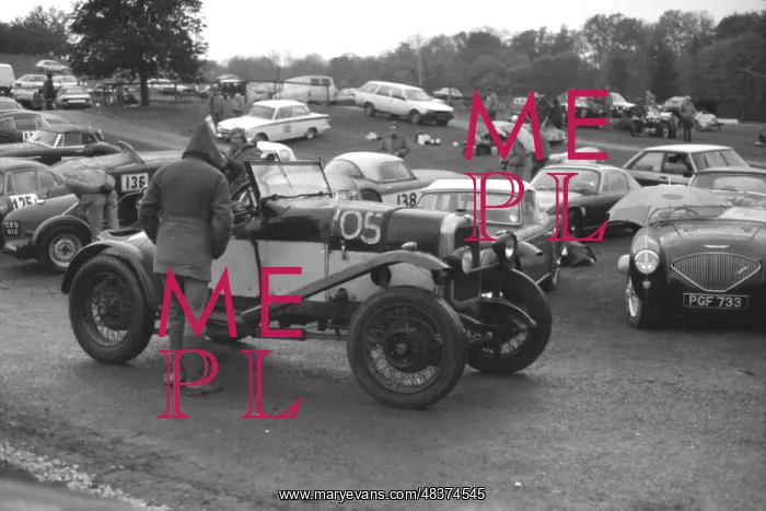  : Classic Car Rally - Cheltenham