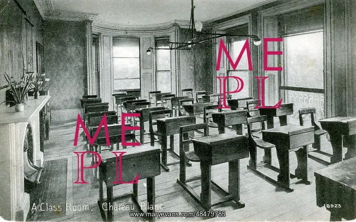 : A Classroom - Chnteau Blanc, Charleval, Haute-Normandie : A Classroom - Chnteau Blanc, Charleval, Haute-Normandie