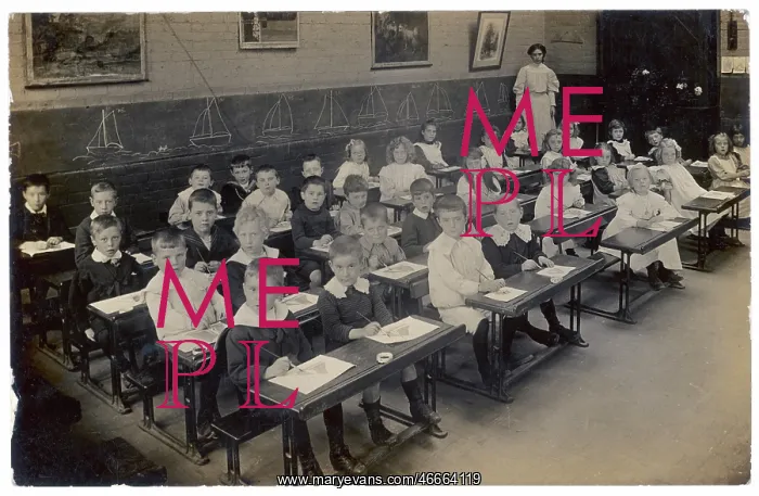 : Classroom in a North London primary school : Classroom in a North London primary school