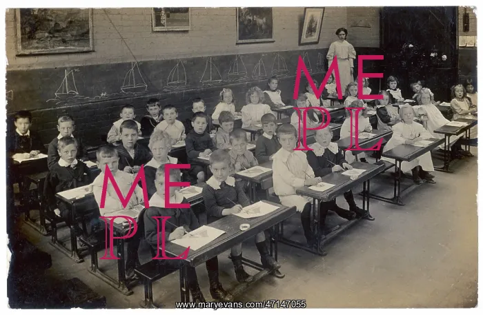 : Classroom in a North London primary school : Classroom in a North London primary school