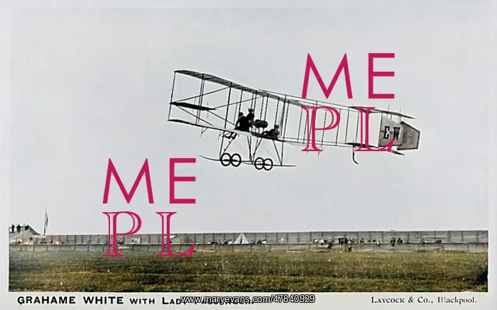 : Claude Grahame-White in an early aeroplane : Claude Grahame-White in an early aeroplane