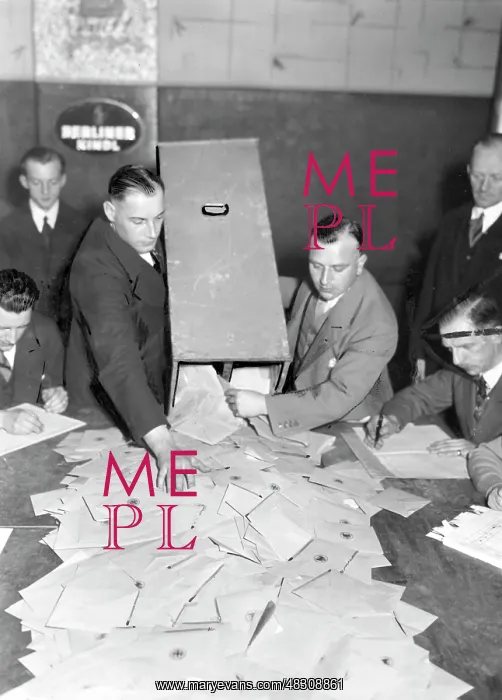 : Clearance of a ballot box after election closure, 1932 : Clearance of a ballot box after election closure, 1932