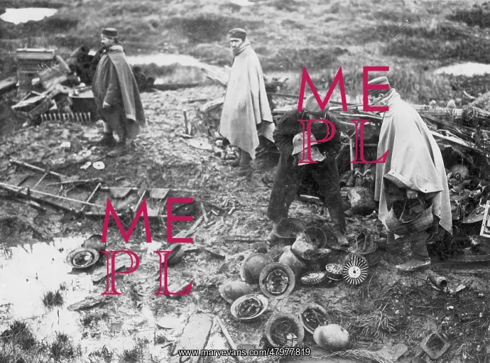 : Clearing up after the Battle of Menin Road : Clearing up after the Battle of Menin Road