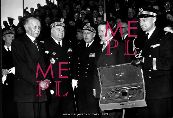 : Clemenceau Dueling Pistols : Clemenceau Dueling Pistols