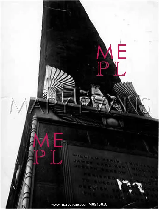 : CLEOPATRA'S NEEDLE : CLEOPATRA'S NEEDLE