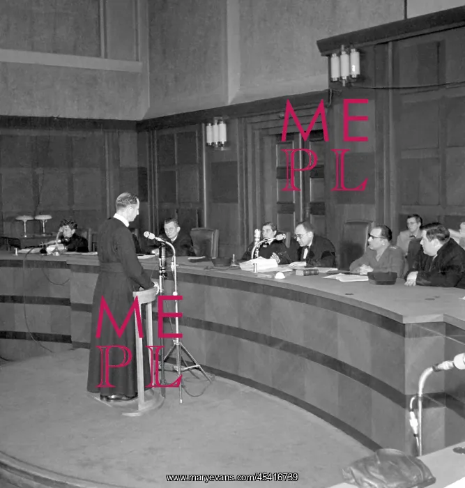 : Clergy on trial : Clergy on trial