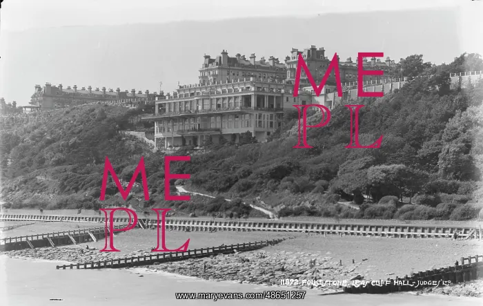 : Cliff Hall in Folkestone : Cliff Hall in Folkestone
