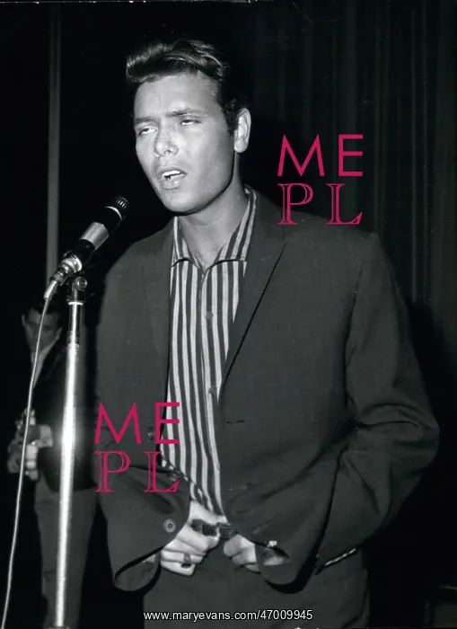 : Cliff Richard, pop singer, to appear at the Olympia, Paris : Cliff Richard, pop singer, to appear at the Olympia, Paris