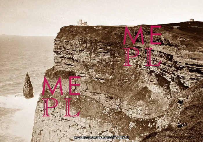  : Clilffs of Moher, County Clare, Ireland