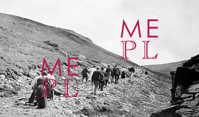  : Climbing Snowdon from Llanberis, early 1900s