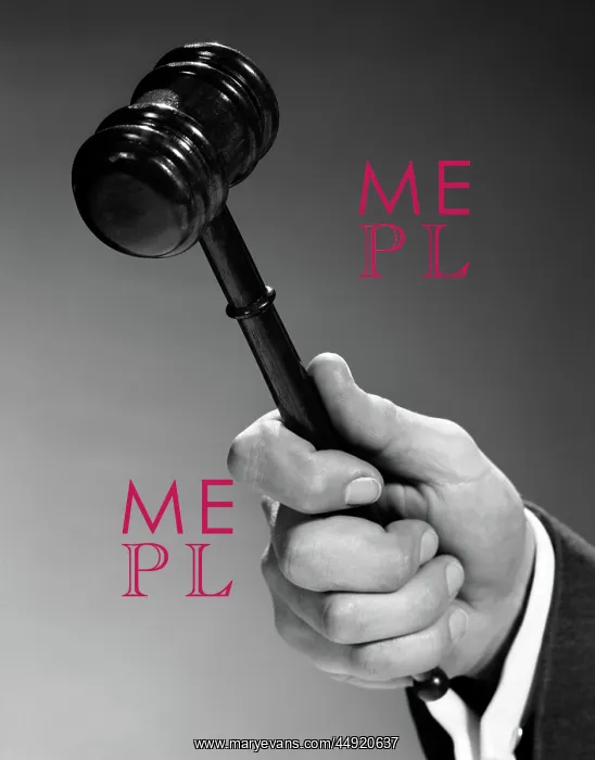  : Close up man's hand using gavel indoor