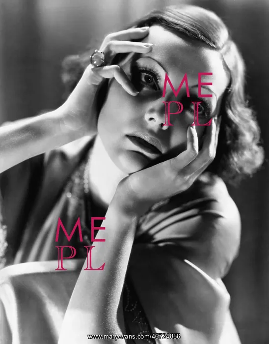 : Closeup of distraught woman : Closeup of distraught woman