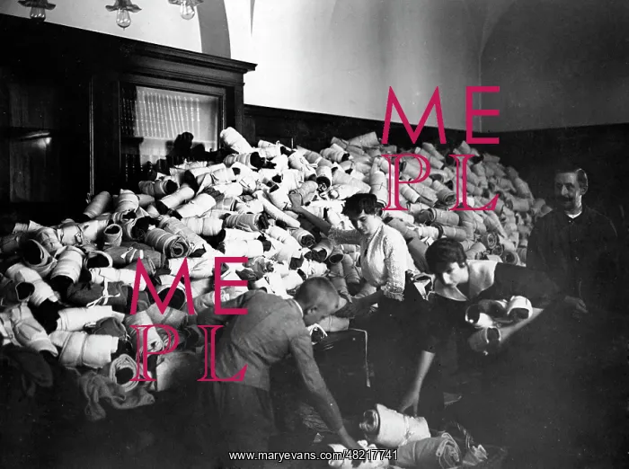 : Clothes collecting point in Berlin, 1914 : Clothes collecting point in Berlin, 1914