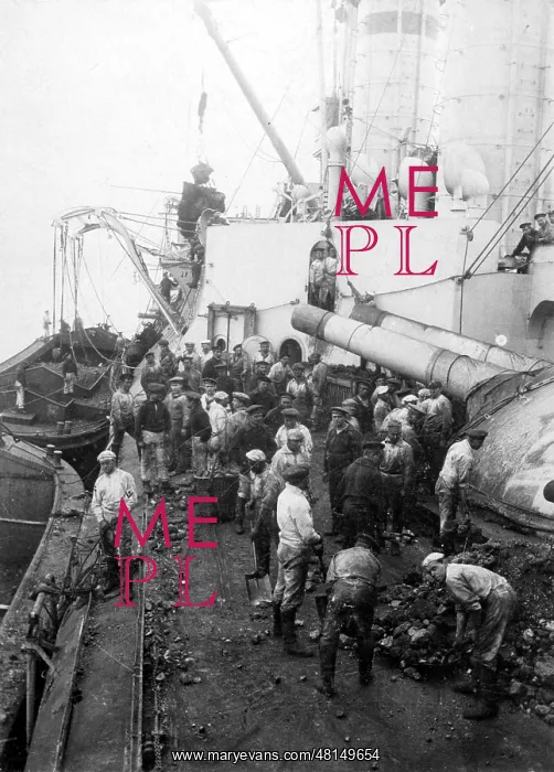 : Coal acquisition on a German warship : Coal acquisition on a German warship