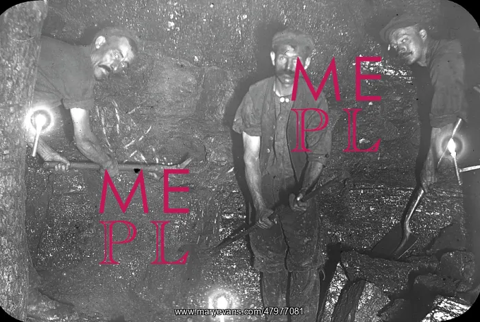 : Coalface workers, Baldwin's Level, Pontypool, South Wales : Coalface workers, Baldwin's Level, Pontypool, South Wales