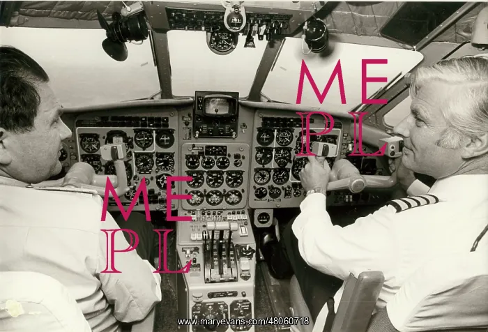 : Cockpit of a russian Yak 40 : Cockpit of a russian Yak 40