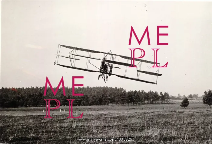 : Cody biplane No 2 the Michelin Cup Biplane in the air : Cody biplane No 2 the Michelin Cup Biplane in the air