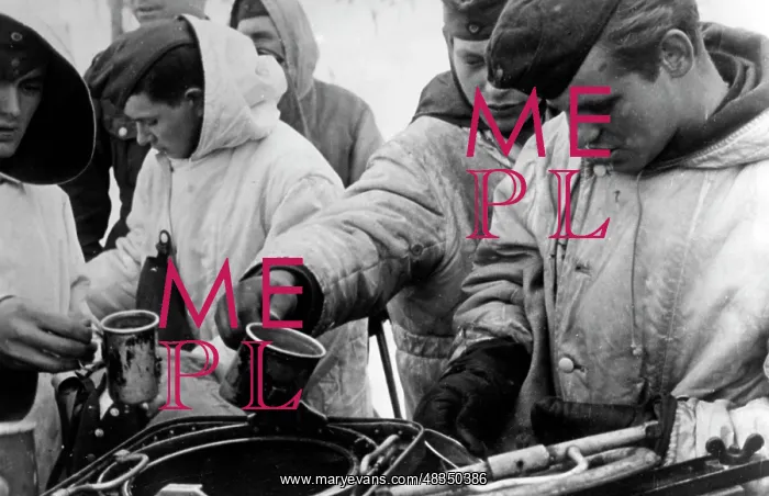 : Coffee Break on the Eastern Front, 194 : Coffee Break on the Eastern Front, 194