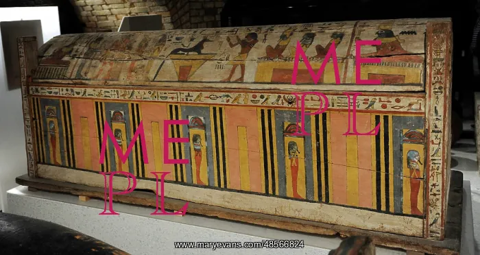 : Coffin of priest Ken-Hor. Egypt : Coffin of priest Ken-Hor. Egypt