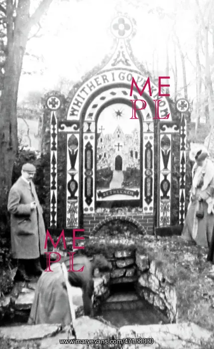  : Coffin Well, Well Dressing, Tissington, in 1904