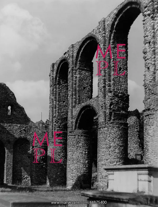 : COLCHESTER PRIORY : COLCHESTER PRIORY