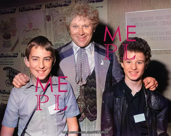 : Colin Baker as Dr Who, with two young fans : Colin Baker as Dr Who, with two young fans