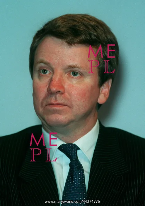 : Colin Moynihan