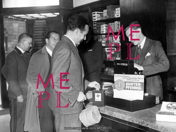 : Collecting for the Winter Relief Program, 1933 : Collecting for the Winter Relief Program, 1933
