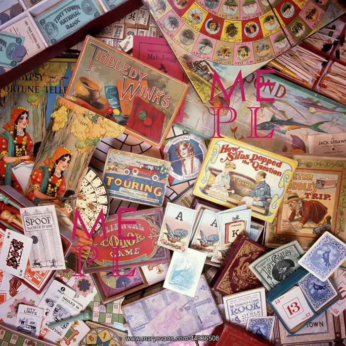 : Collection of Antique Board Games, and Playing Cards : Collection of Antique Board Games, and Playing Cards