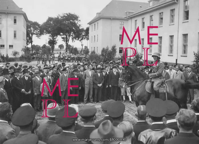 : Colonel Count Sponeck speaks at Neustrelitz, Germany : Colonel Count Sponeck speaks at Neustrelitz, Germany