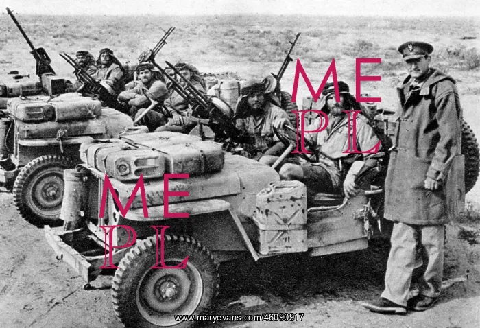 : Colonel David Stirling with a patrol in the desert : Colonel David Stirling with a patrol in the desert