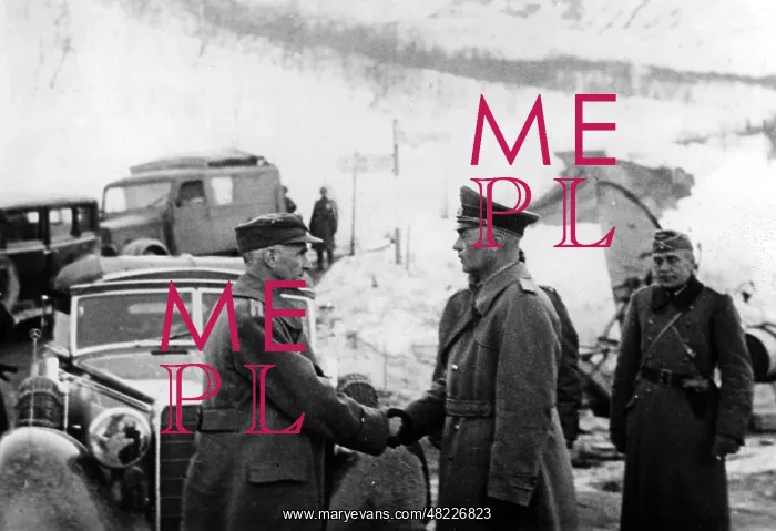 : Colonel Ostbye with a German general, 1940 : Colonel Ostbye with a German general, 1940