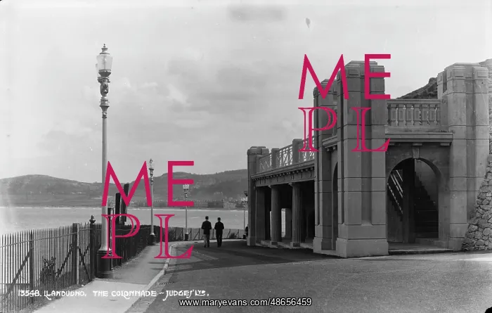 : The Colonnade in Llandudno : The Colonnade in Llandudno